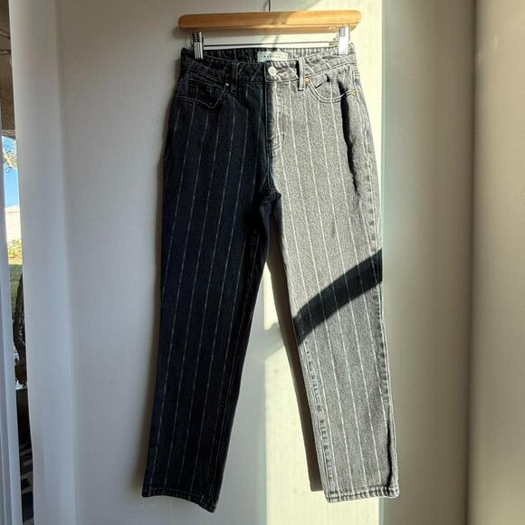 PacSun Mom Jeans Women’s 25 Black White Chalk Stripe High Rise Denim - Picture 2 of 5